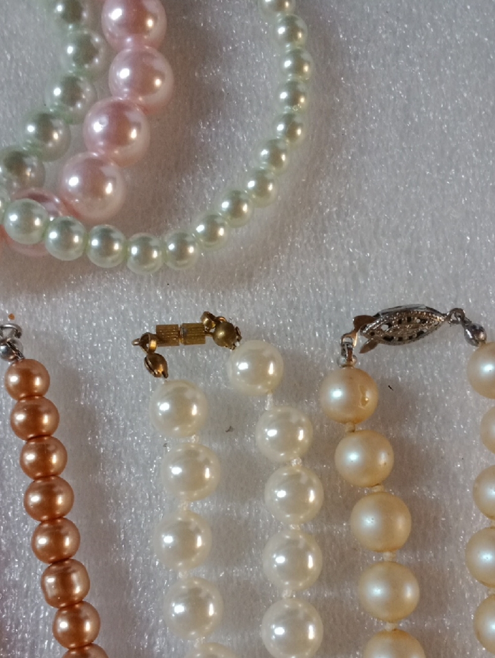24 Piece Vintage To Modern Faux Pearl Bundle #A467 - Picture 5 of 11